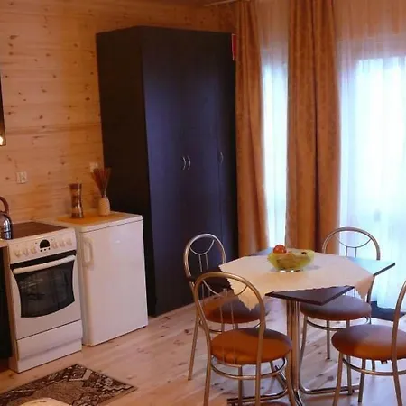 In Mit Grill Und Terrasse By Interhome Prázdninový dům